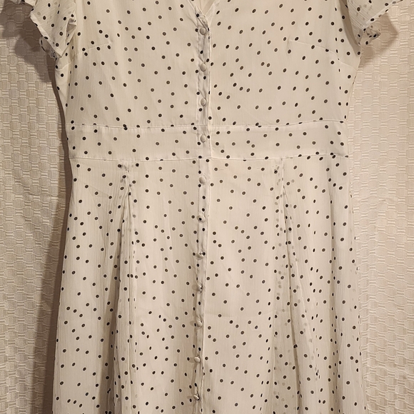 White Polka Dot Mini Dress Button Up Light And Airy Lanacore - Picture 2 of 9
